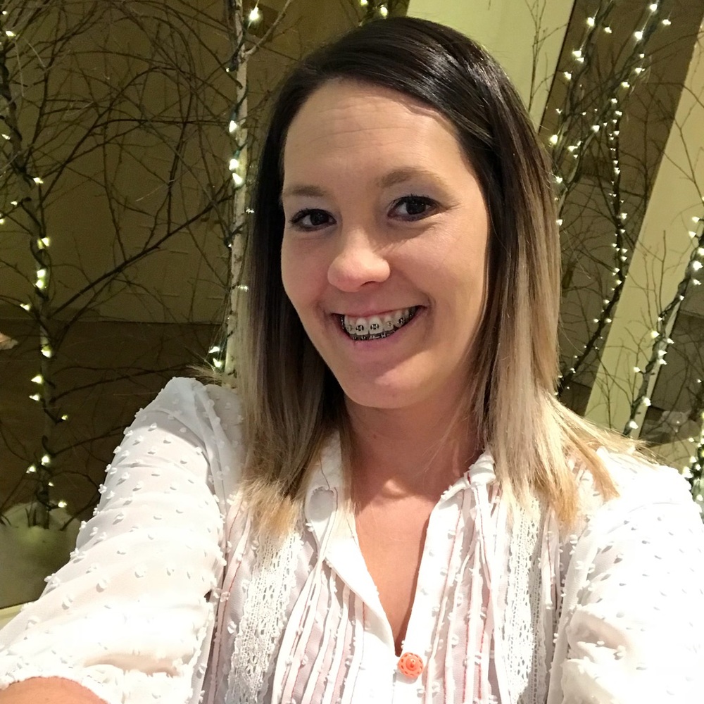 Meet your Posher, Jenn